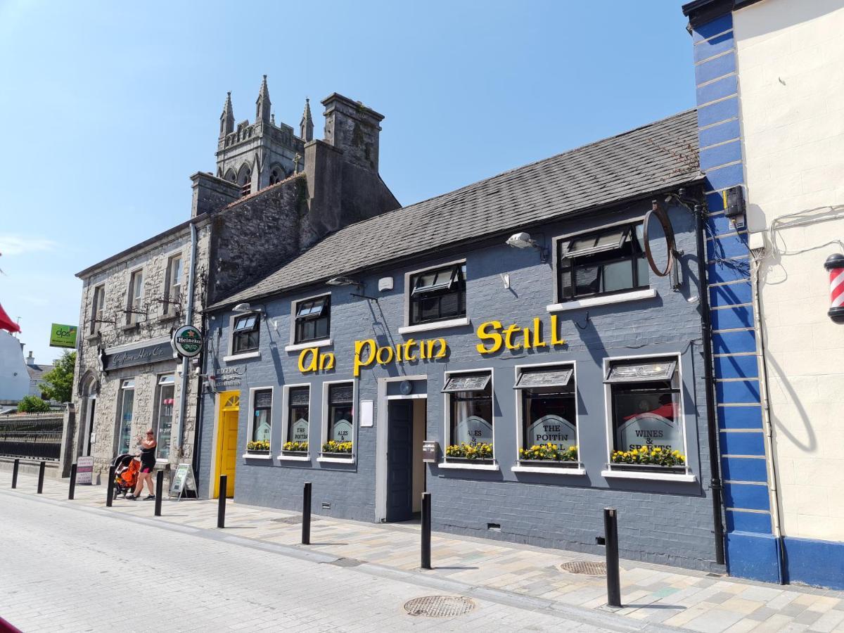 Ridge-Rock Accommodation Carrick on Shannon Exteriör bild